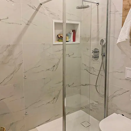 Constellations - Wifi, Ac, Piscine, 4pers דירה